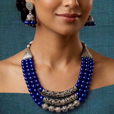 Handcrafted Blue Glass Bead Alloy Necklace